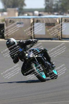 media/Jul-19-2025-TrackDaz (Sat) [[ff1509a44a]]/C Group/140pm (Turn 6)/
